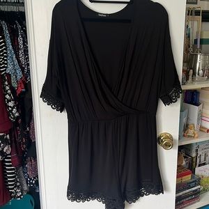 3/4 sleeves romper v neck